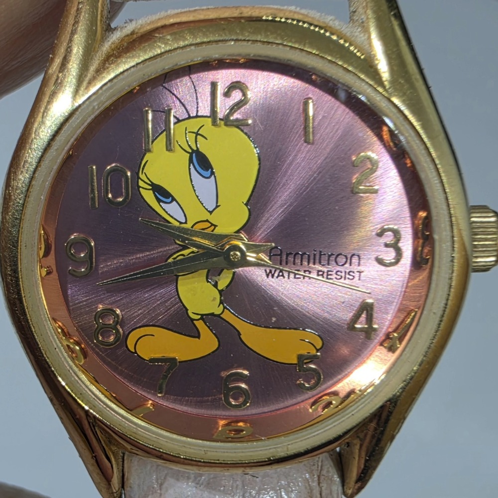 Vintage Armitron Tweety Bird Quartz Watch Women Gold Tone Pink Face And Band